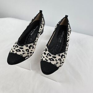 Walking Cradles Hester Flats Slip-On Women's 9 Leopard Black Cream W-149306 New